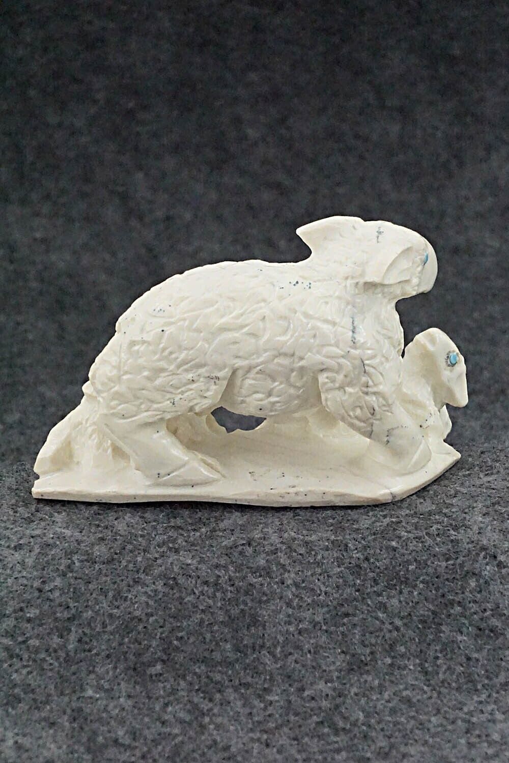 Sheep Zuni Fetish Carving - Derrick Kaamasee