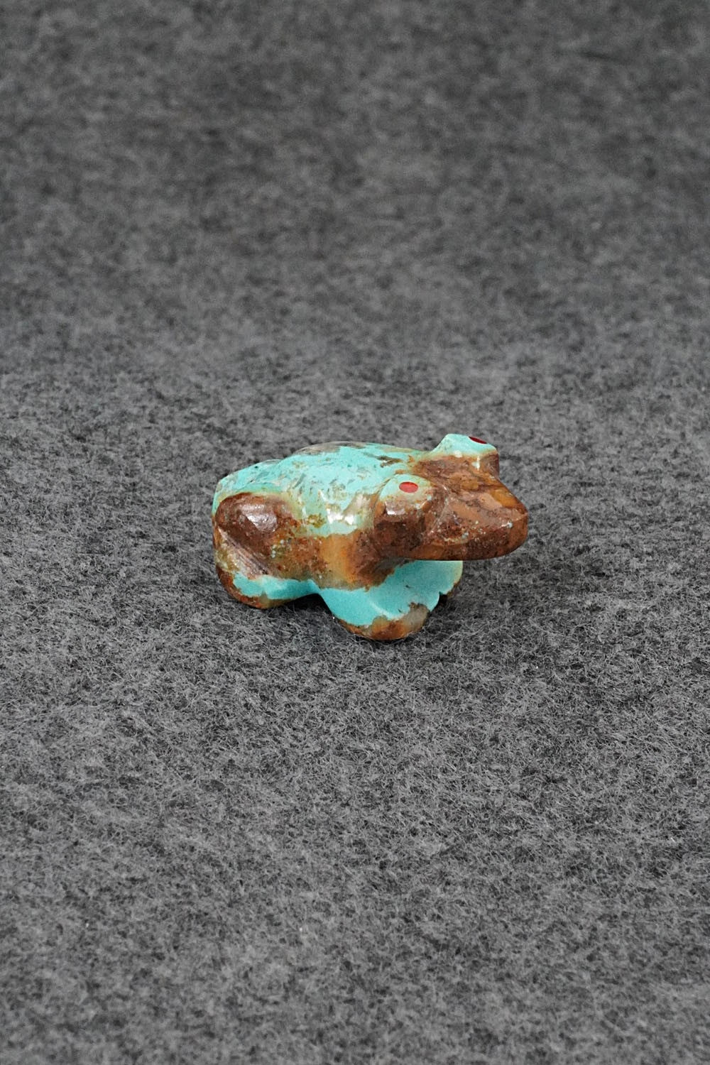 Frog Zuni Fetish Carving - Kenric Laiwakete