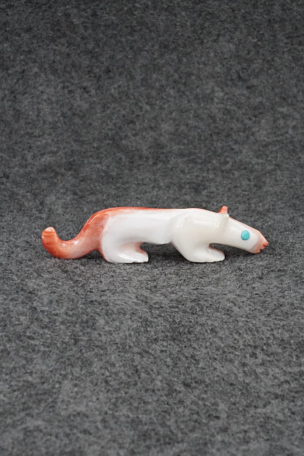 Mountain Lion Zuni Fetish Carving - Ronnie Lunasee