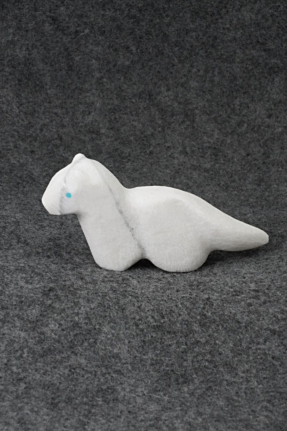 Otter Zuni Fetish Carving - Herbert Halate