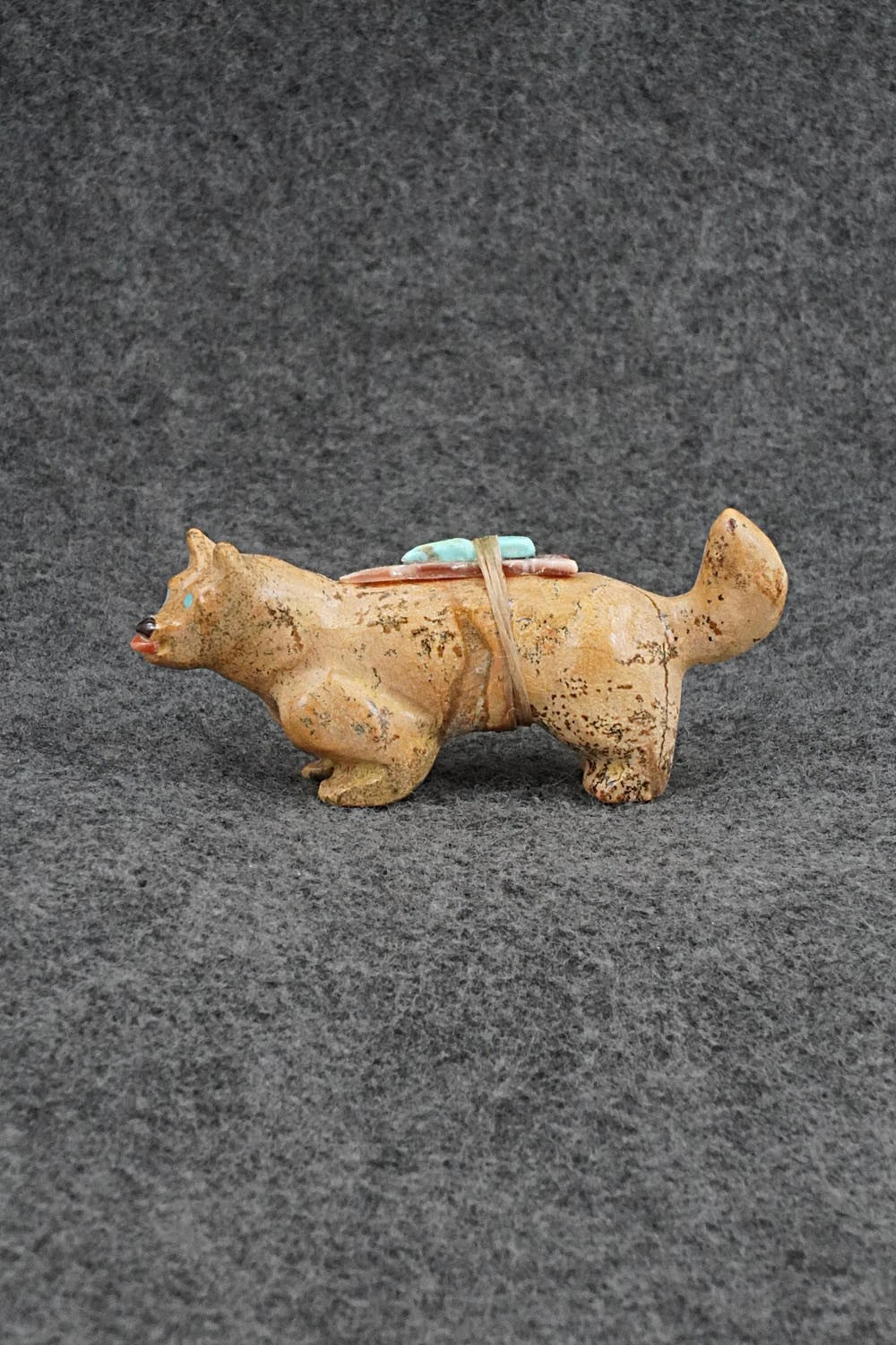Wolf Zuni Fetish Carving - Freddie Leekya