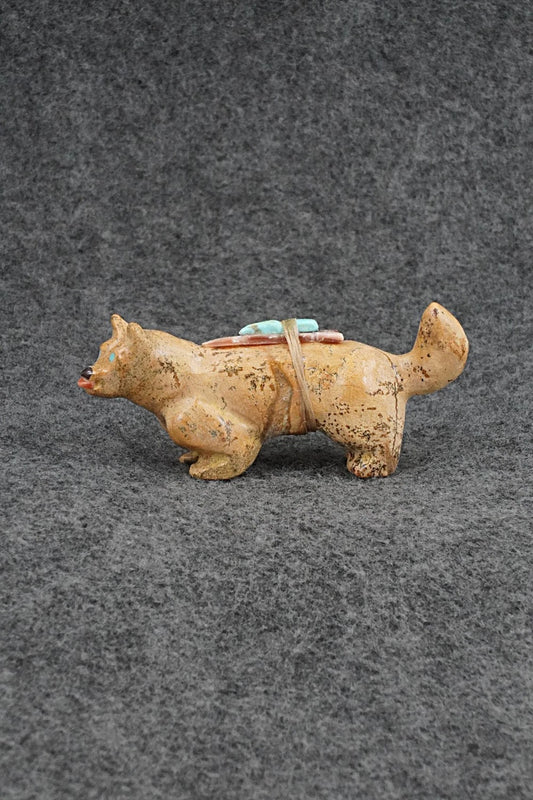 Wolf Zuni Fetish Carving - Freddie Leekya