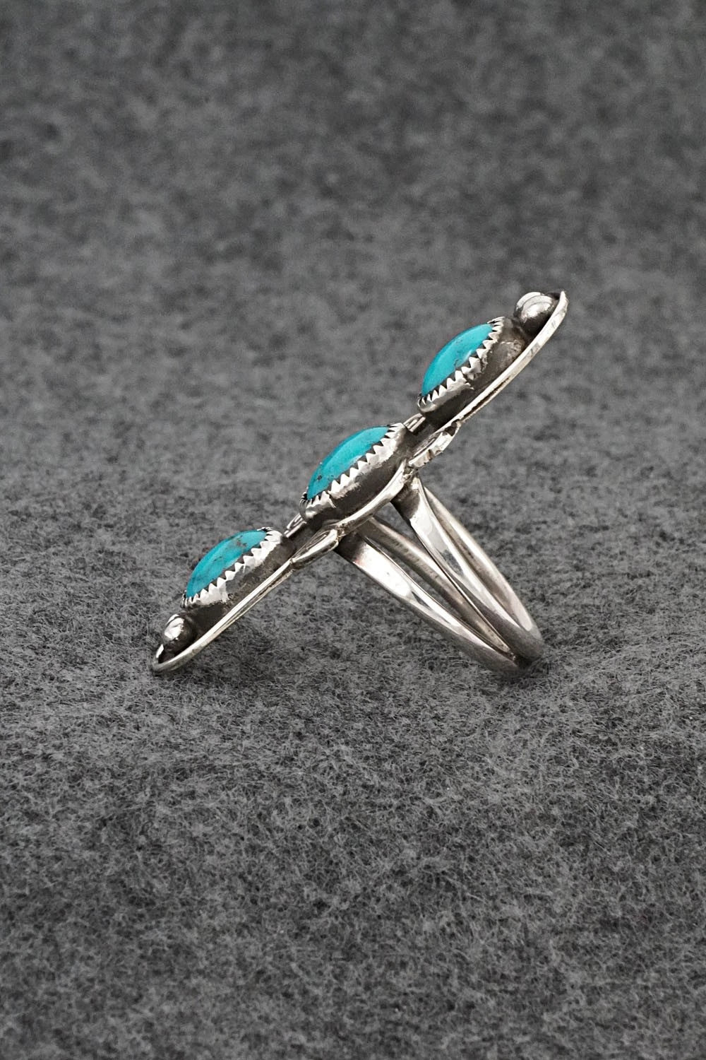 Turquoise & Sterling Silver Ring - Priscilla Reeder - Size 7