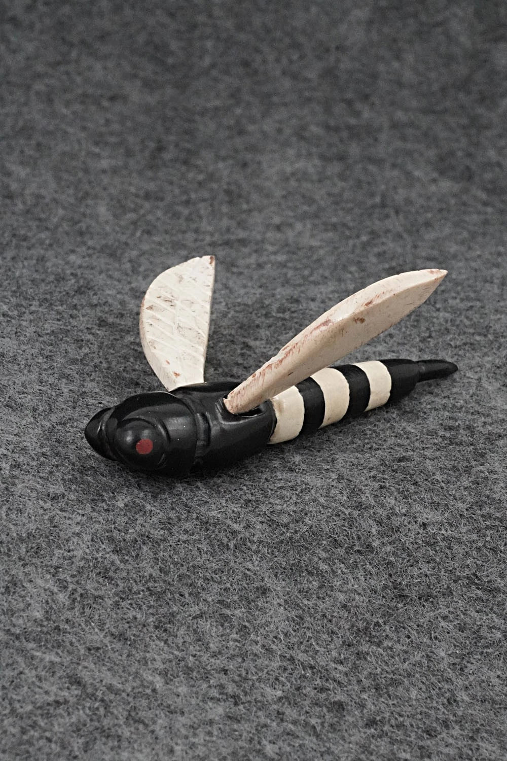 Bee Zuni Fetish Carving - Justin Red Elk