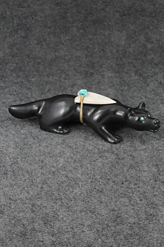 Wolf Zuni Fetish Carving - Albert Eustace
