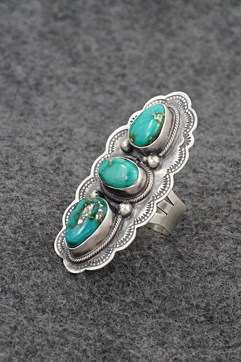 Turquoise & Sterling Silver Ring - Bobby Johnson - Size 8