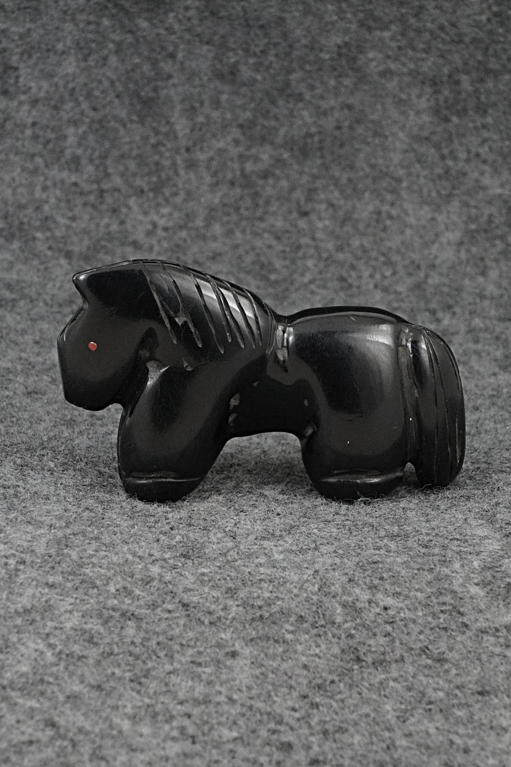 Horse Zuni Fetish Carving - Justin Red Elk
