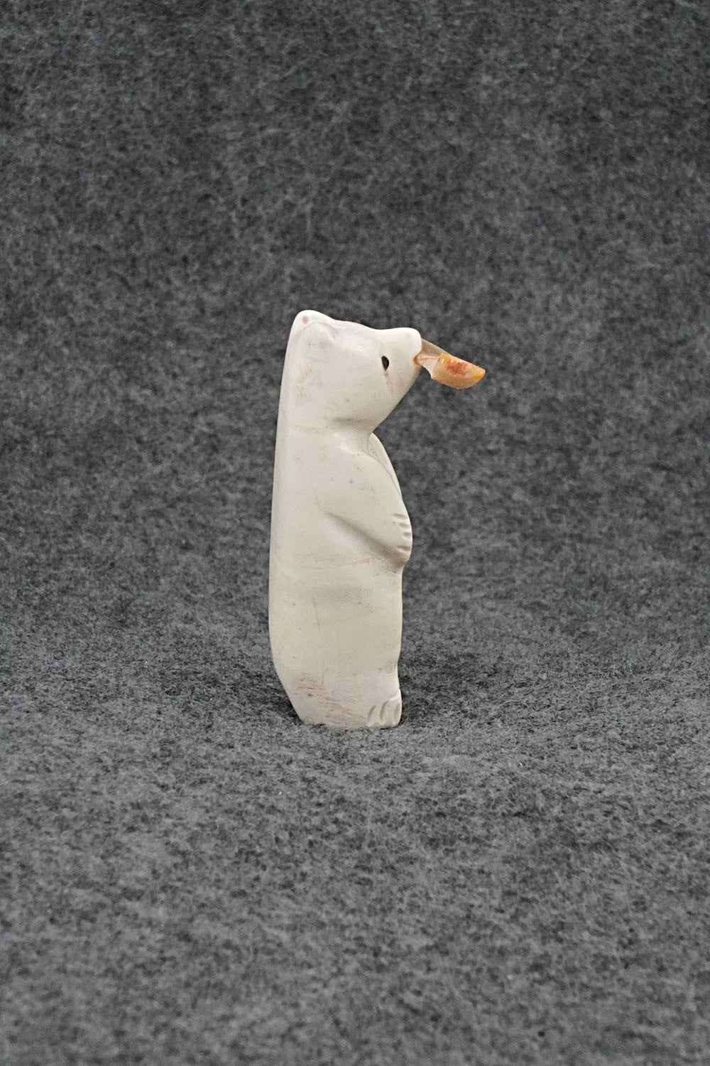 Bear Zuni Fetish Carving - Justin Red Elk