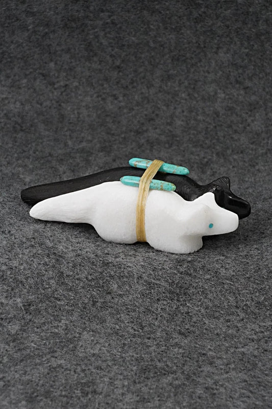 Wolf Zuni Fetish Carving - Herb Halate