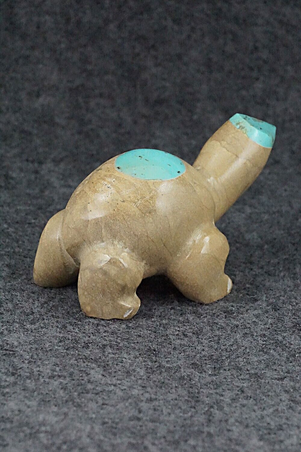 Turtle Zuni Fetish Carving - Enrike Leekya