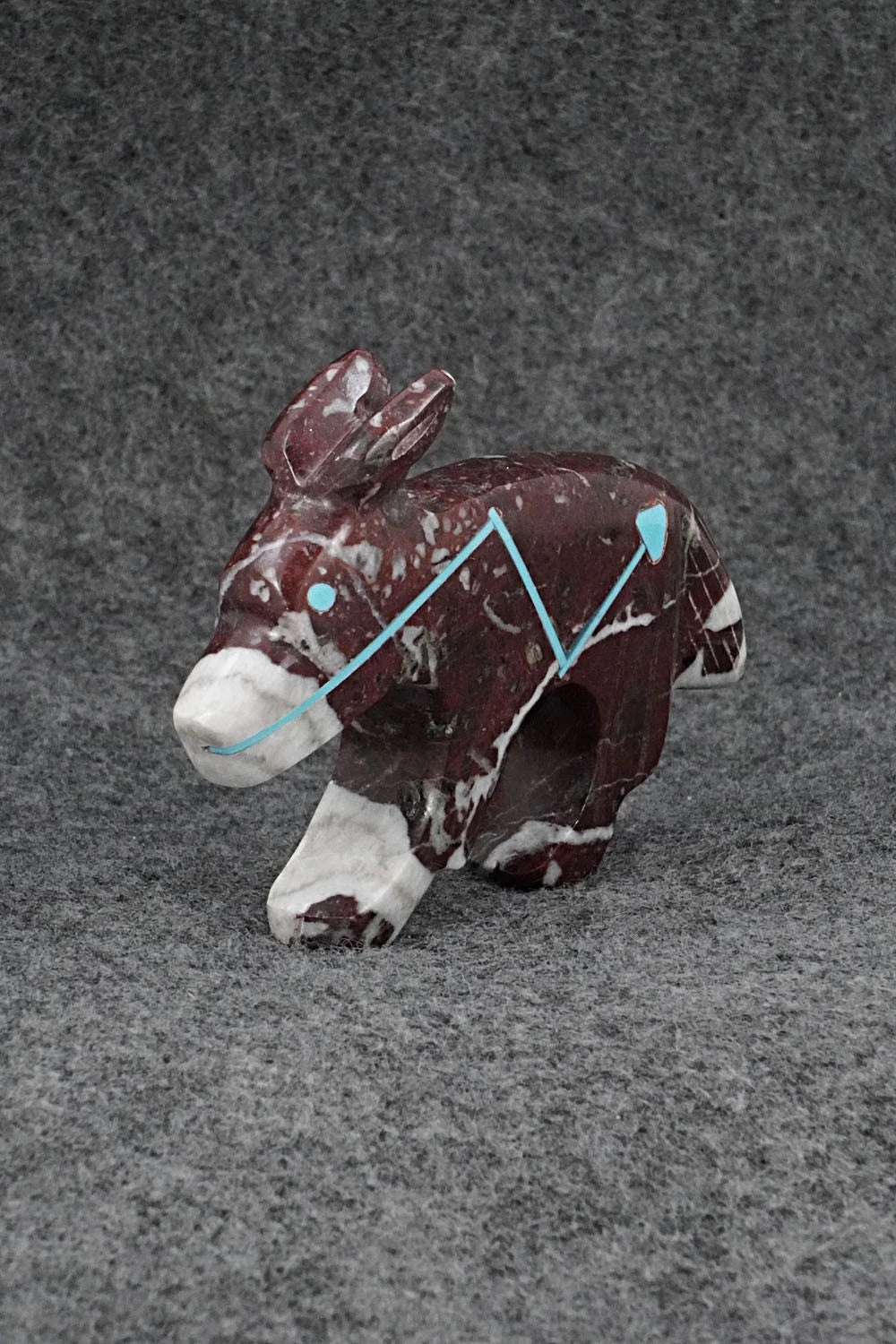Deer Zuni Fetish Carving - Kenric Laiwakete