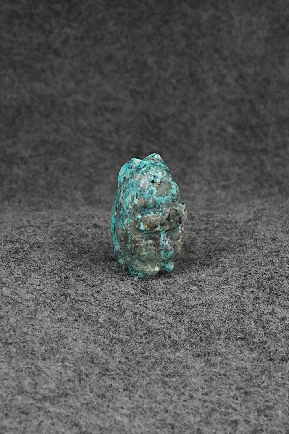 Squirrel Zuni Fetish Carving - Abby Quam Panteah