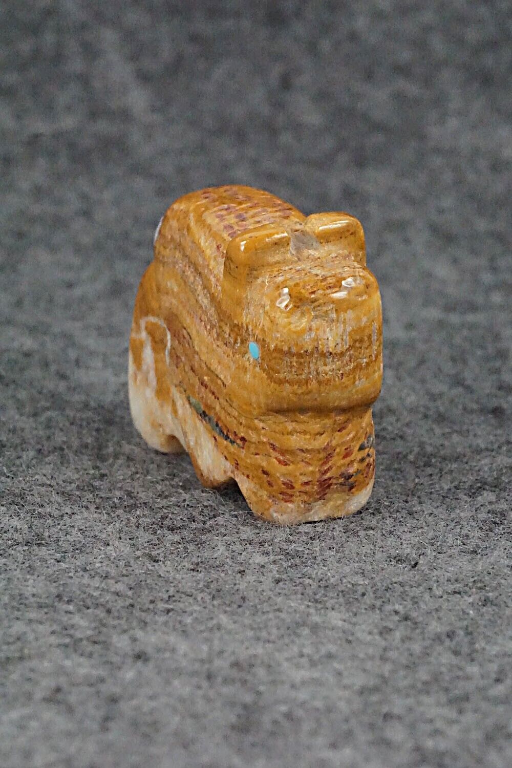 Buffalo Zuni Fetish Carving - Danny Lonjose