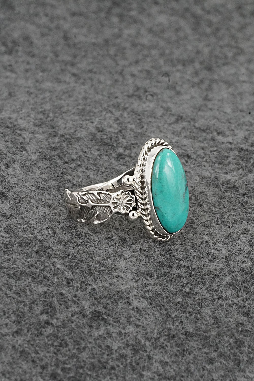 Turquoise & Sterling Silver Ring - Annette Chiquito - Size 7