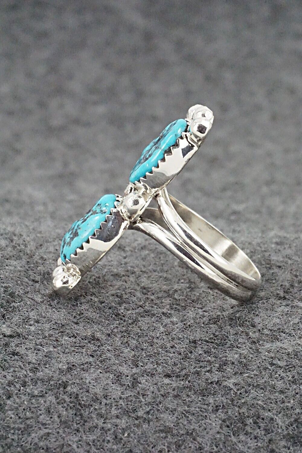 Turquoise & Sterling Silver Ring - Jeff Lucio - Size 8