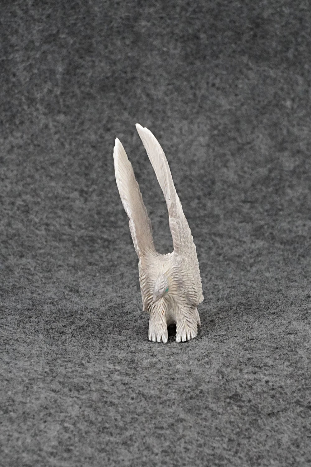 Eagle Zuni Fetish Carving - Justin Hustito