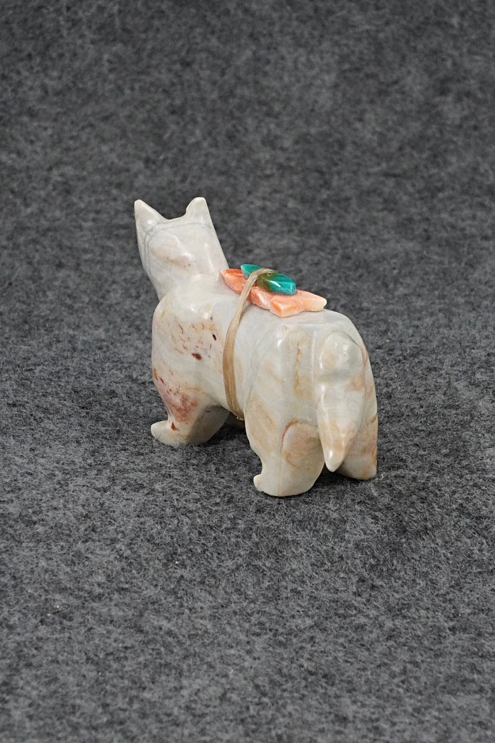 Wolf Zuni Fetish Carving - Freddie Leekya