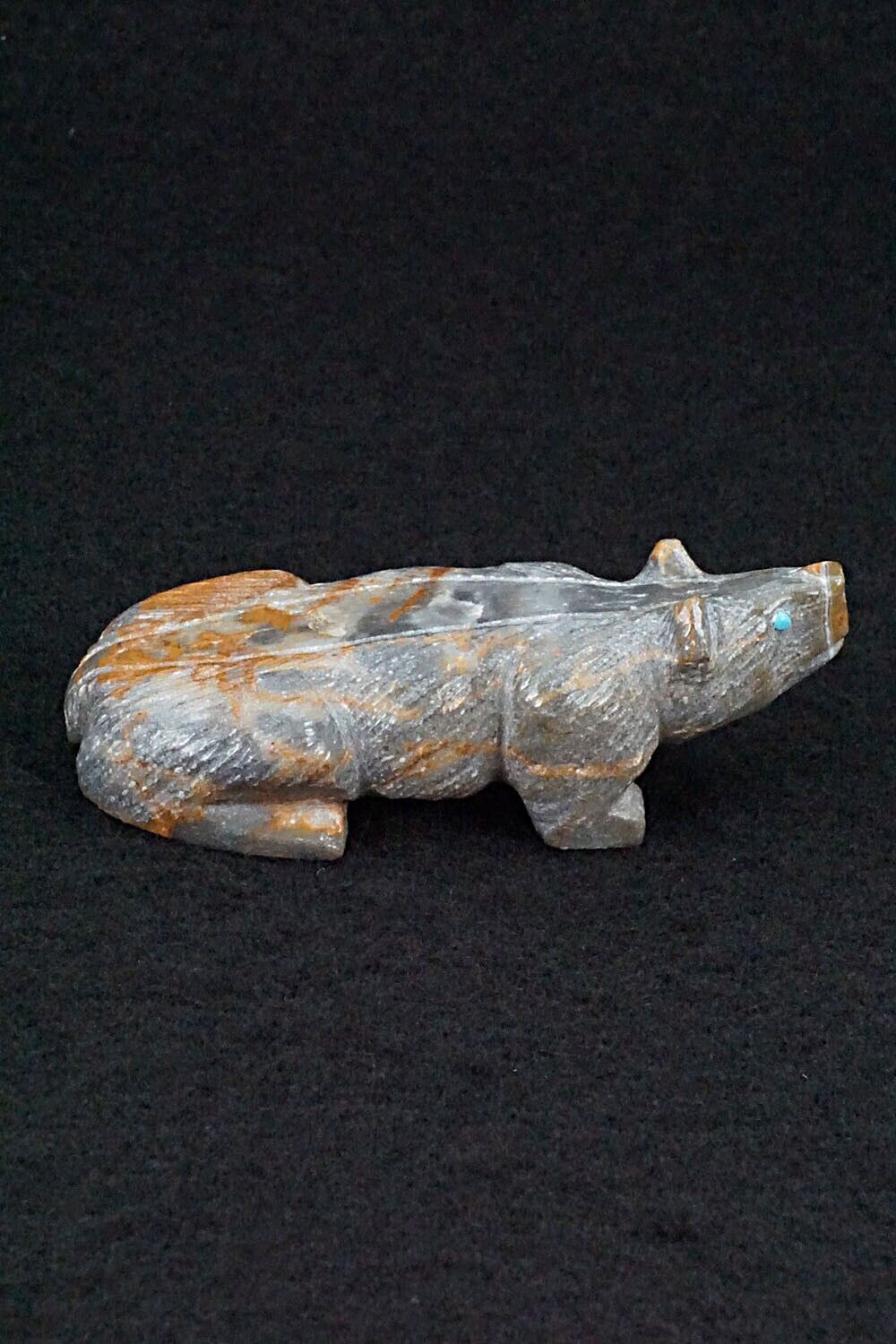 Badger Zuni Fetish Carving - Derrick Kaamasee