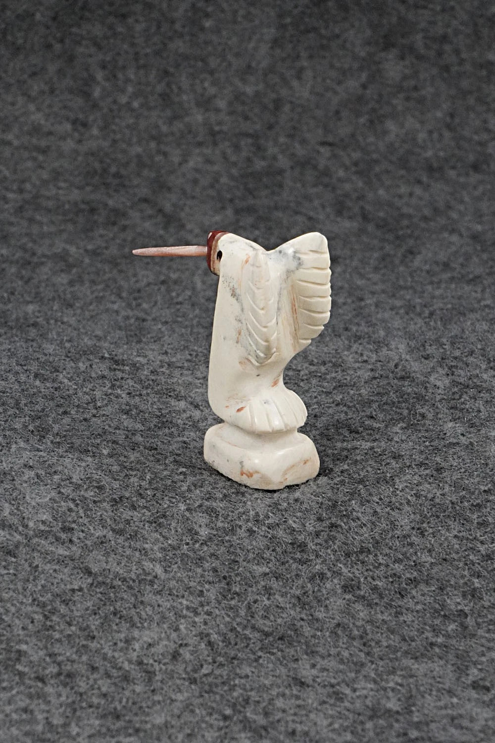 Hummingbird Zuni Fetish Carving - Justin Red Elk