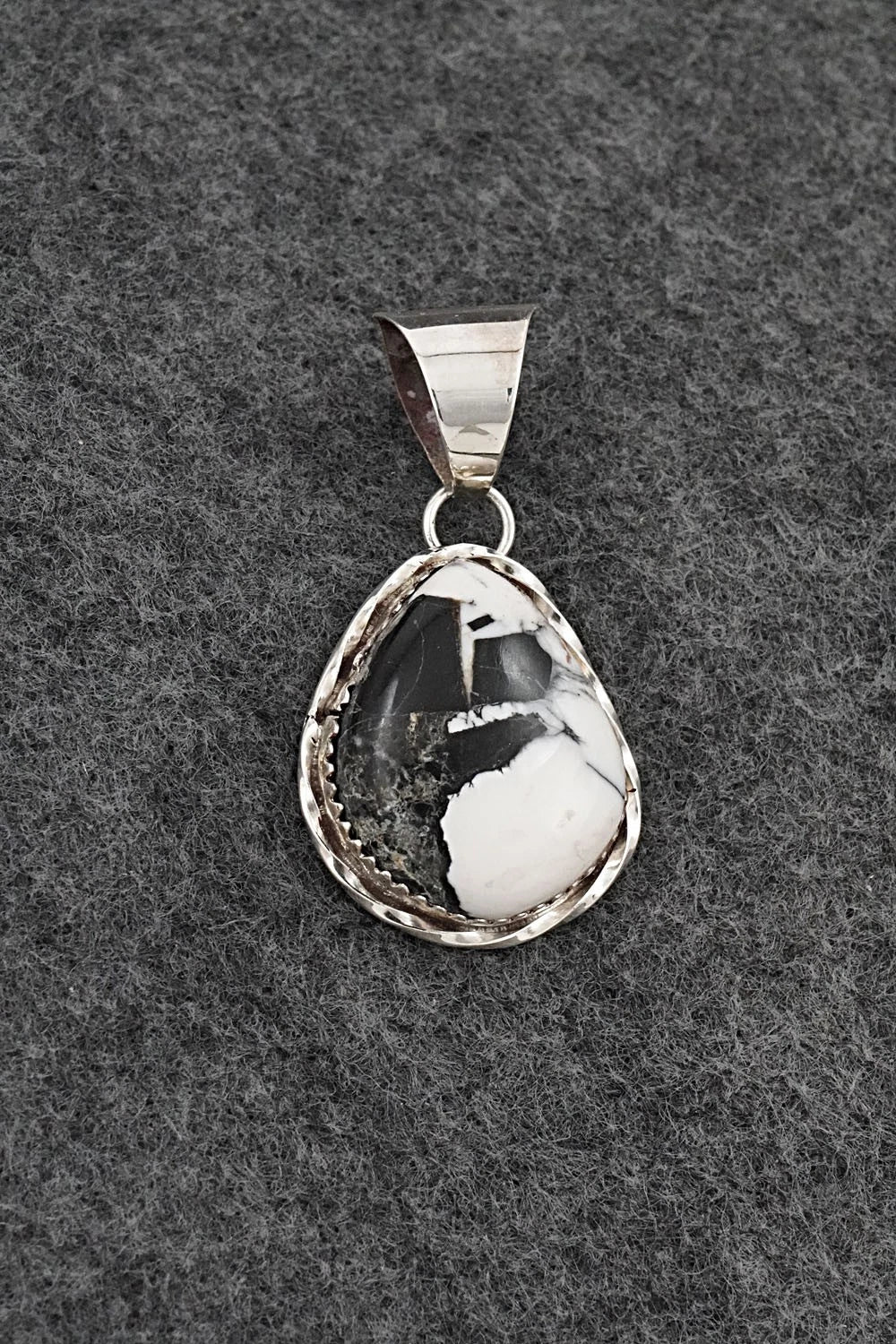 White Buffalo & Sterling Silver Pendant - Ernest Hawthorne
