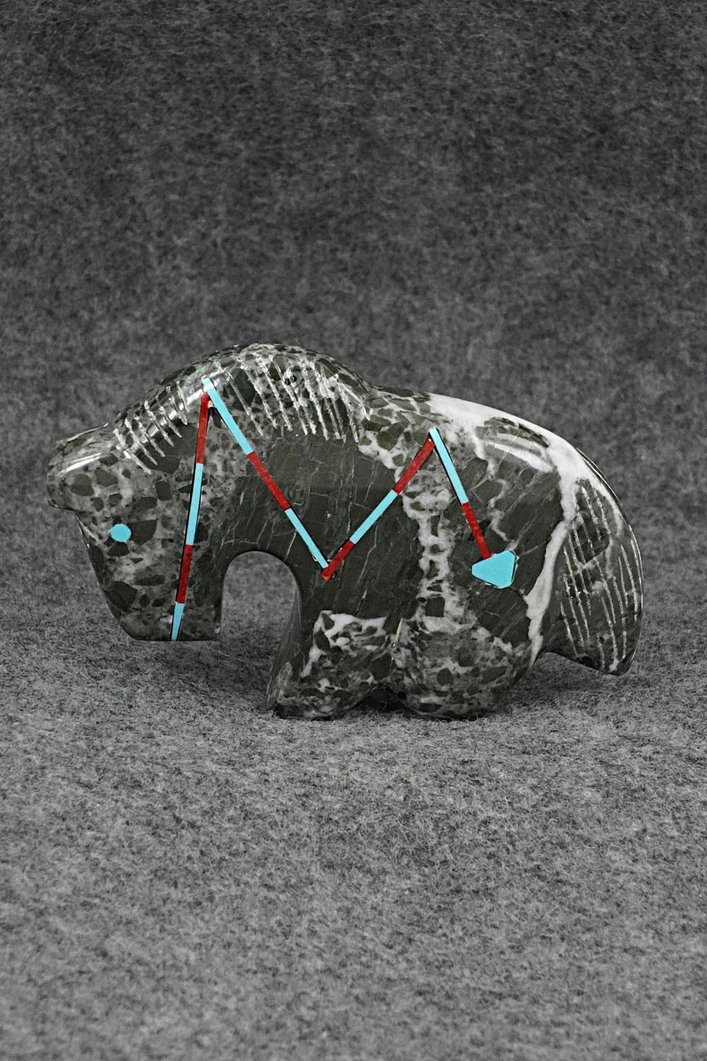 Horse Zuni Fetish Carving - Kenric Laiwakete