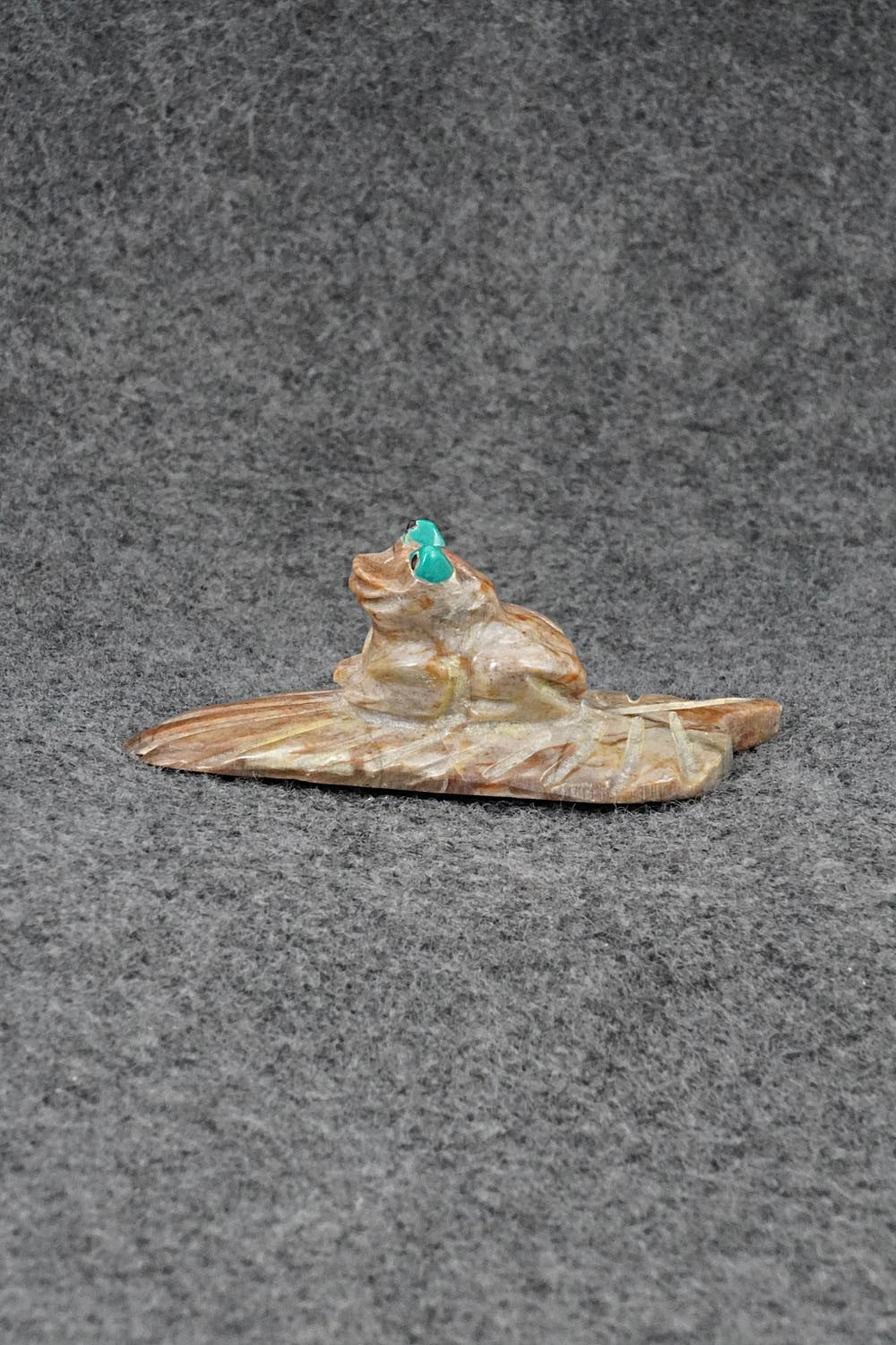 Frog Zuni Fetish Carving - Freddie Leekya