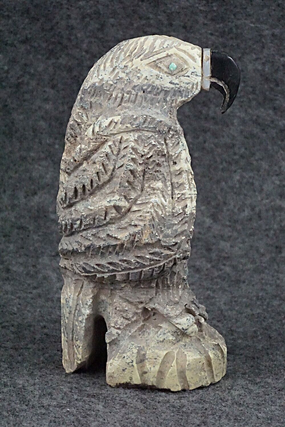 Eagle Zuni Fetish Carving - Jon Quam