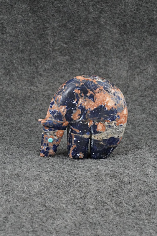 Bear Zuni Fetish Carving - Ronnie Lunasee