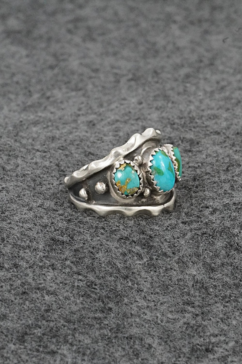 Turquoise & Sterling Silver Ring - Genevieve Francisco - Size 9