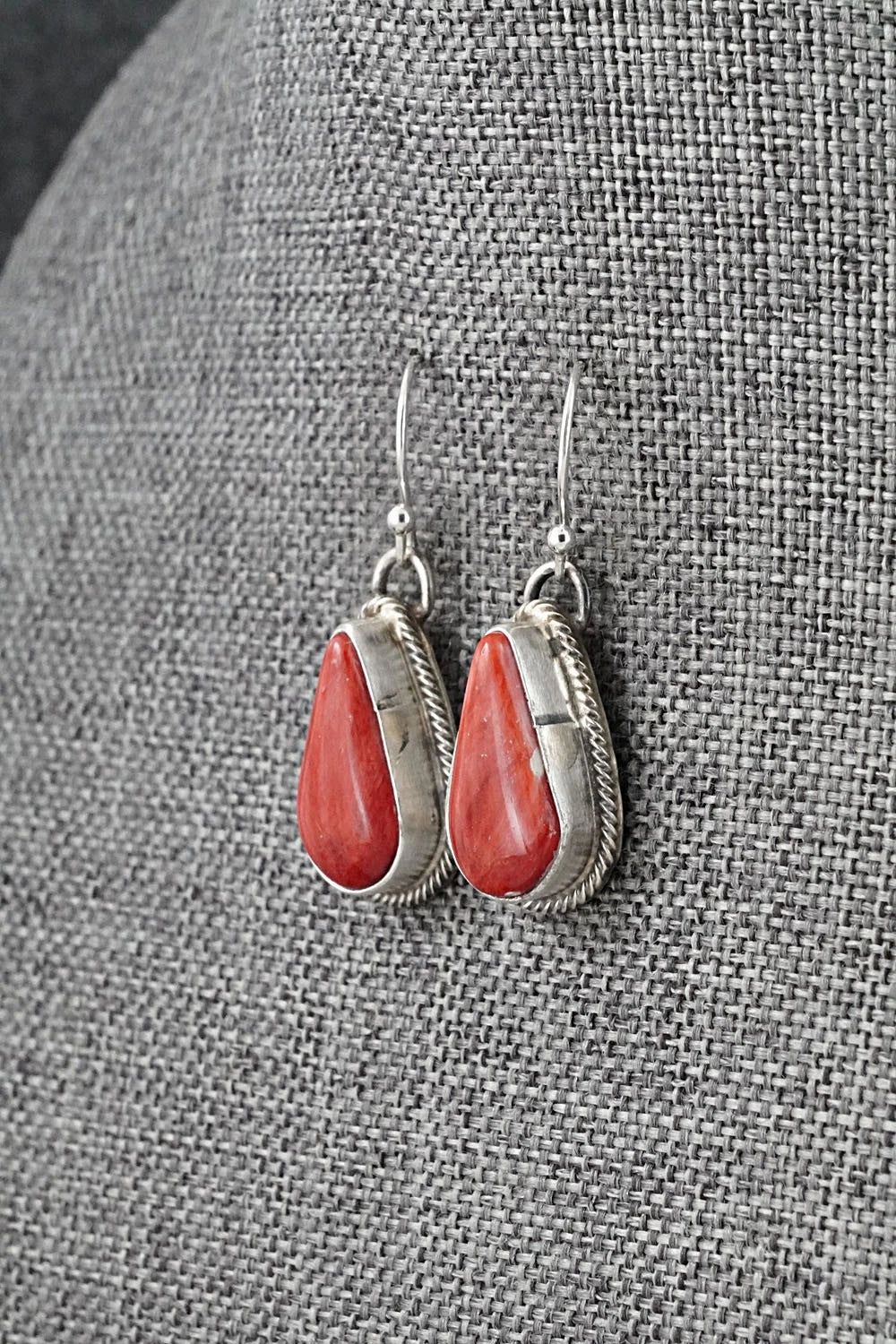 Spiny Oyster & Sterling Silver Squash Blossom Set - Kathleen Livingston