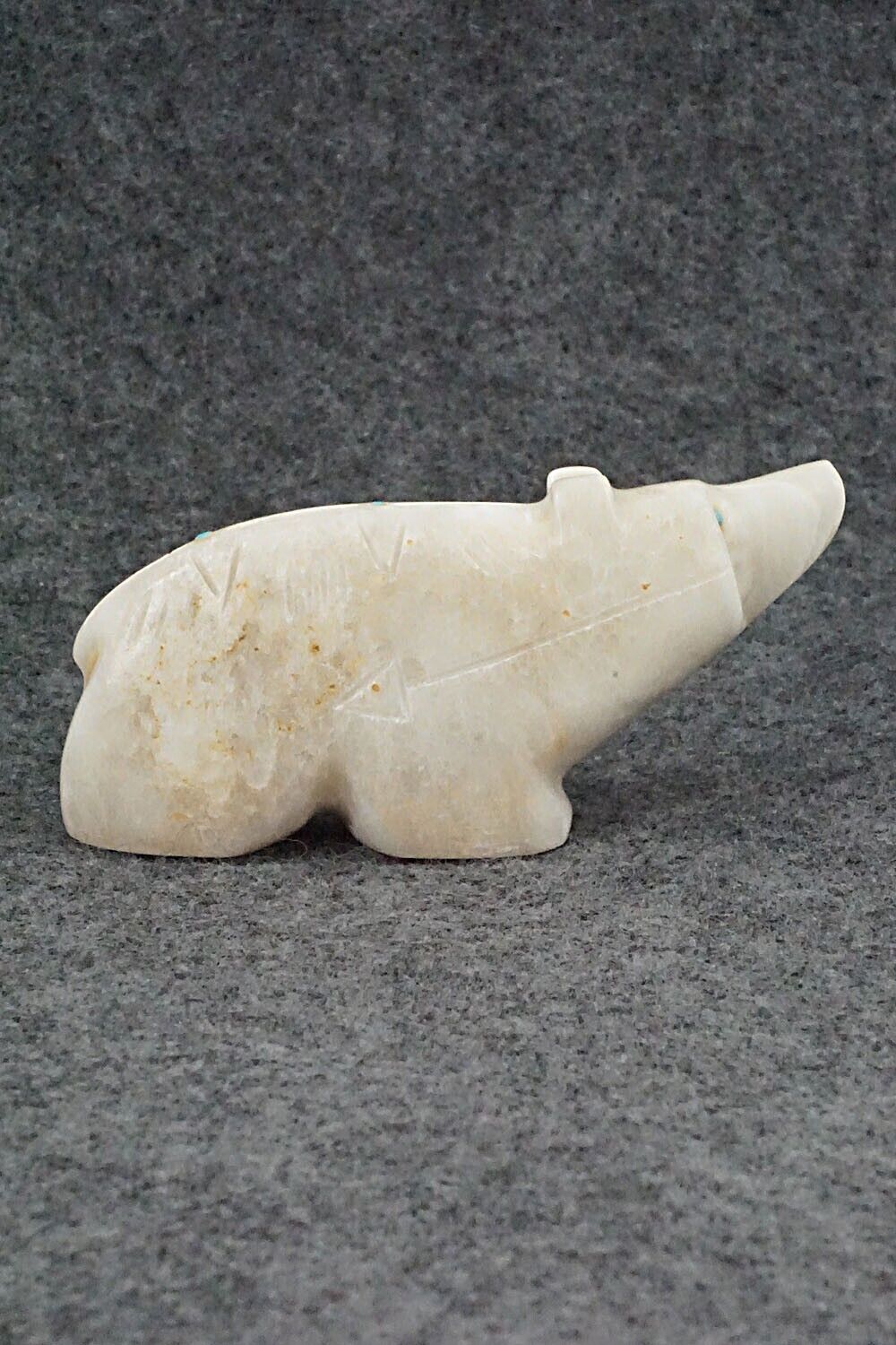 Bear Zuni Fetish Carving - Brandon Phillips