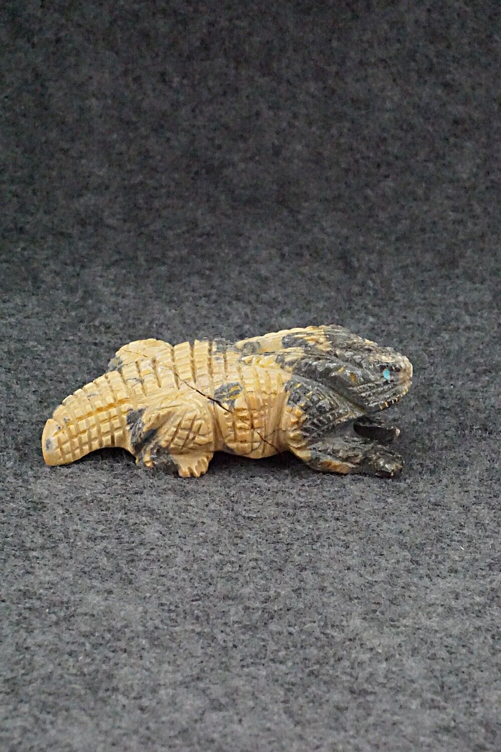 Horned Toad Zuni Fetish Carving - Tony Mackel