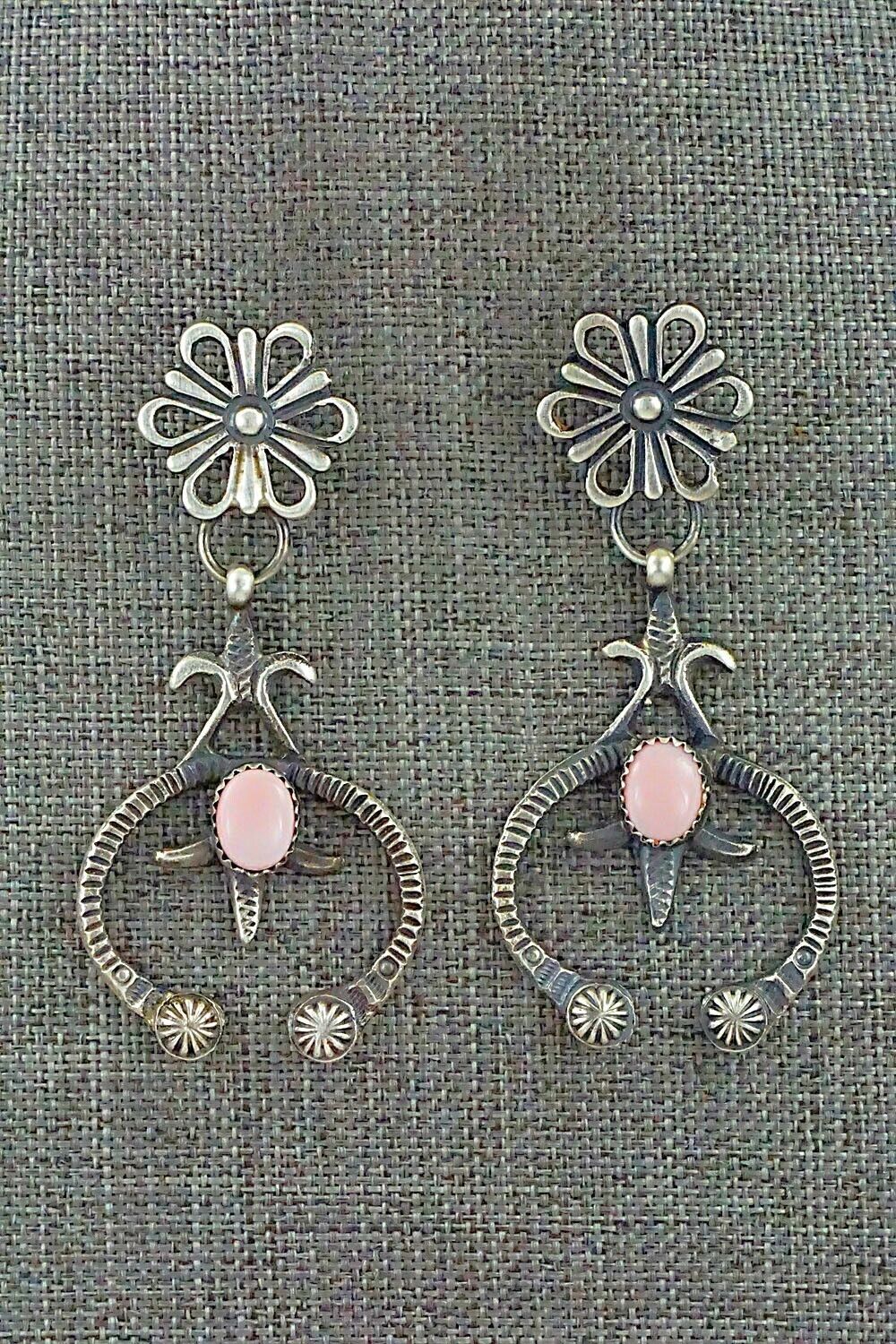 Pink Conch Shell & Sterling Silver Earrings - Eva & Linberg Billah