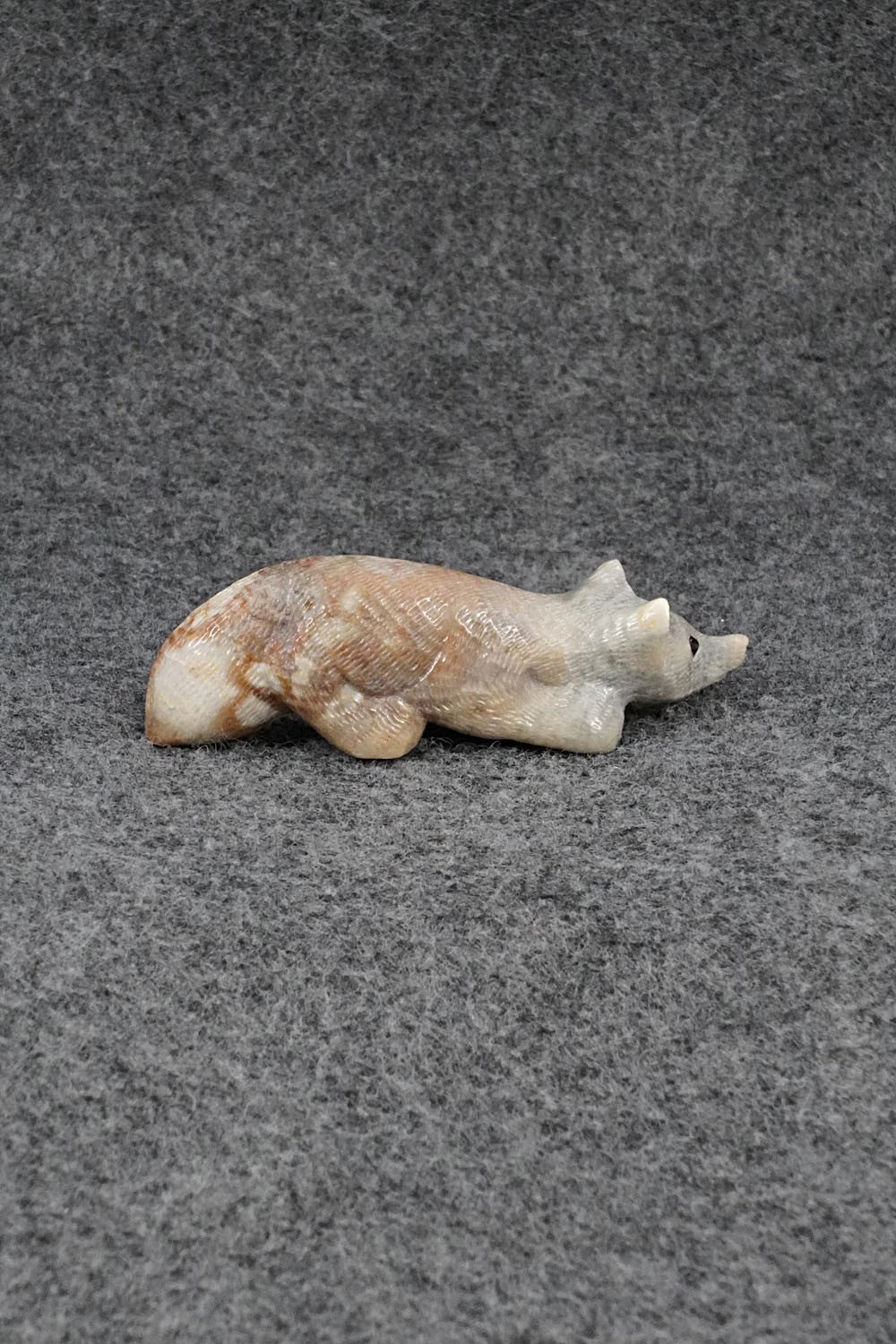 Wolf Zuni Fetish Carving - Randy Lucio