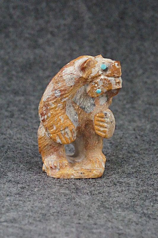 Bear with Fish Zuni Fetish Carving - Derrick Kaamasee