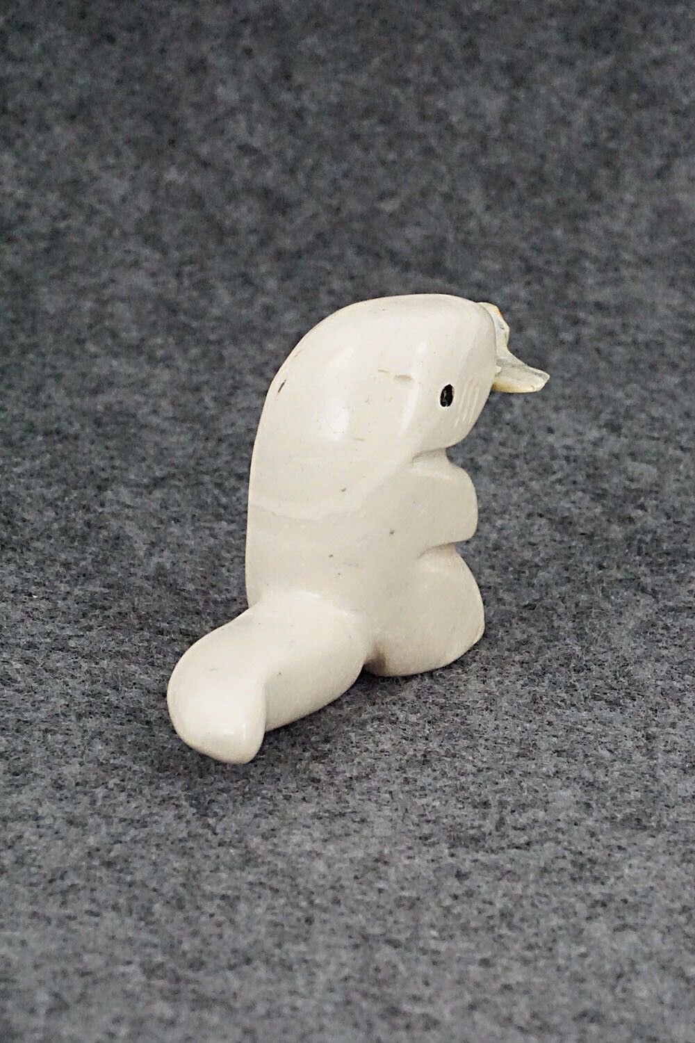 Otter with Fish Zuni Fetish Carving - Justin Red Elk