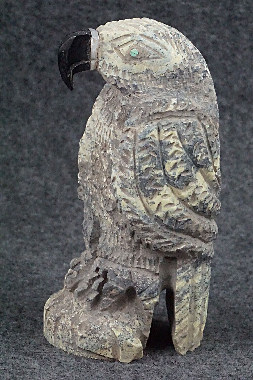 Eagle Zuni Fetish Carving - Jon Quam