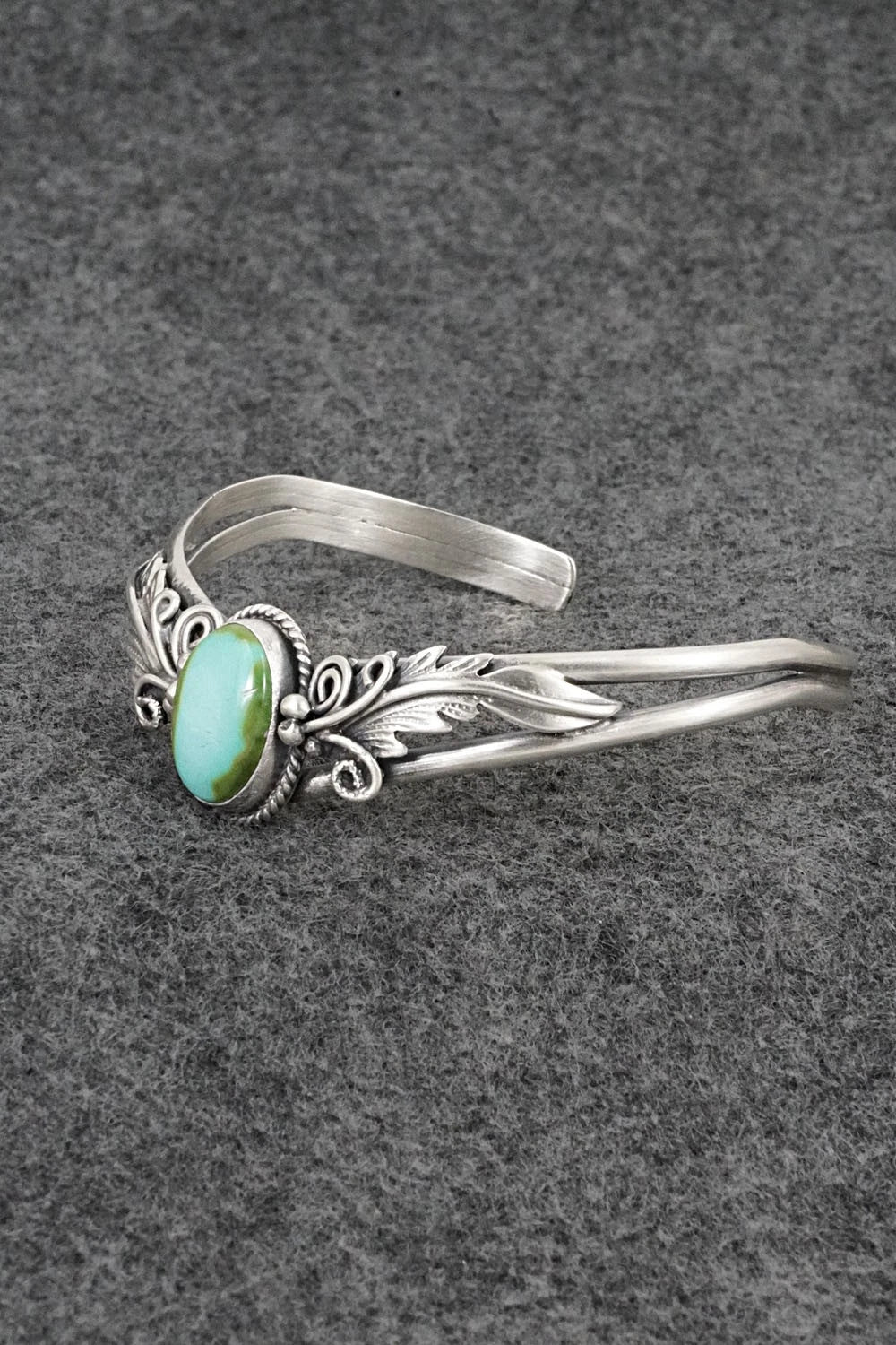 Turquoise & Sterling Silver Bracelet - Jemson Henio