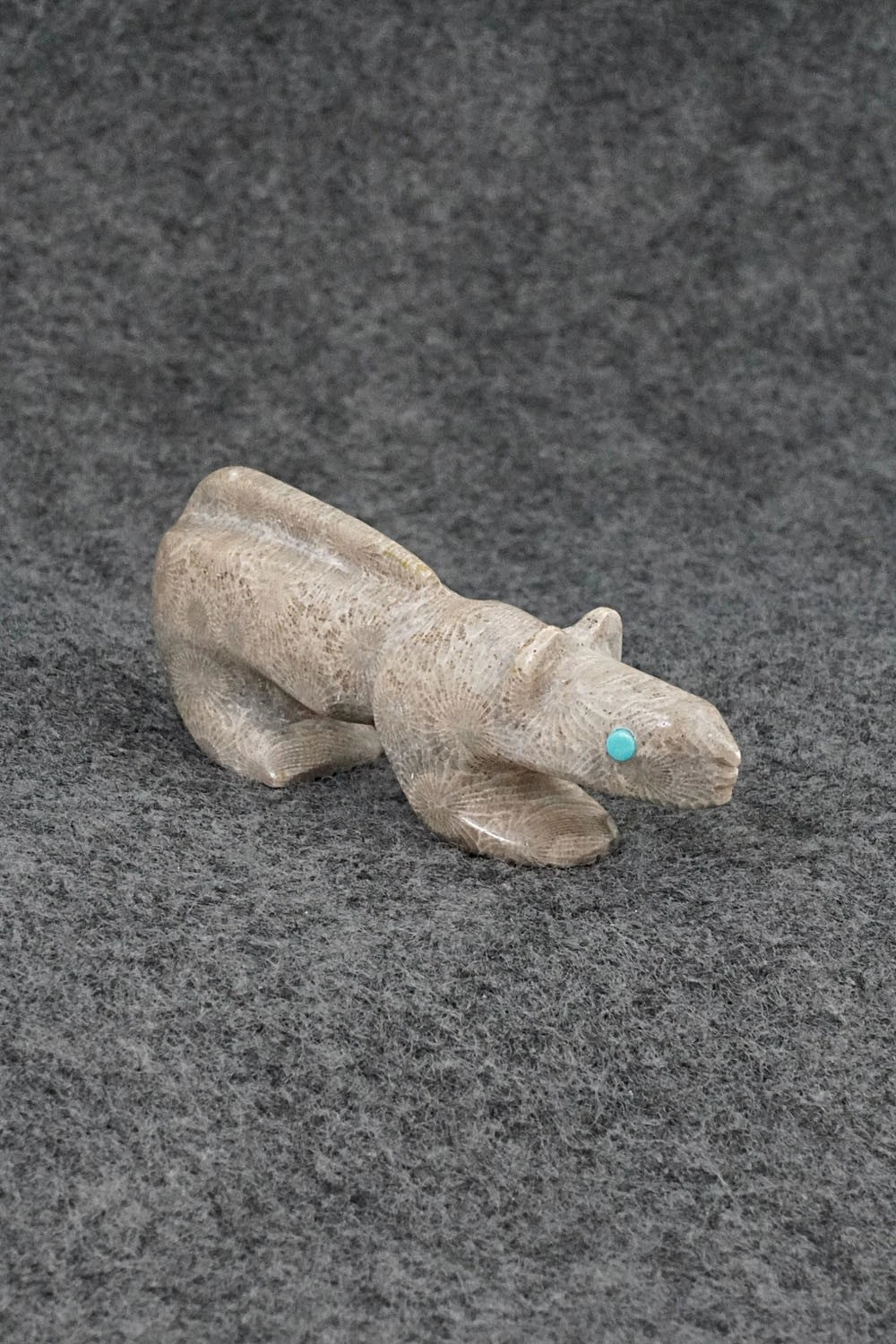 Mountain Lion Zuni Fetish Carving - Ronnie Lunasee