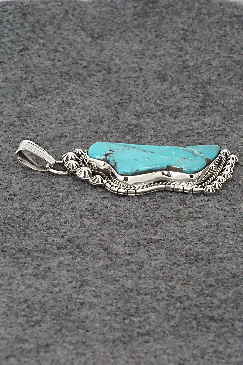 Turquoise & Sterling Silver Pendant - Rita Largo