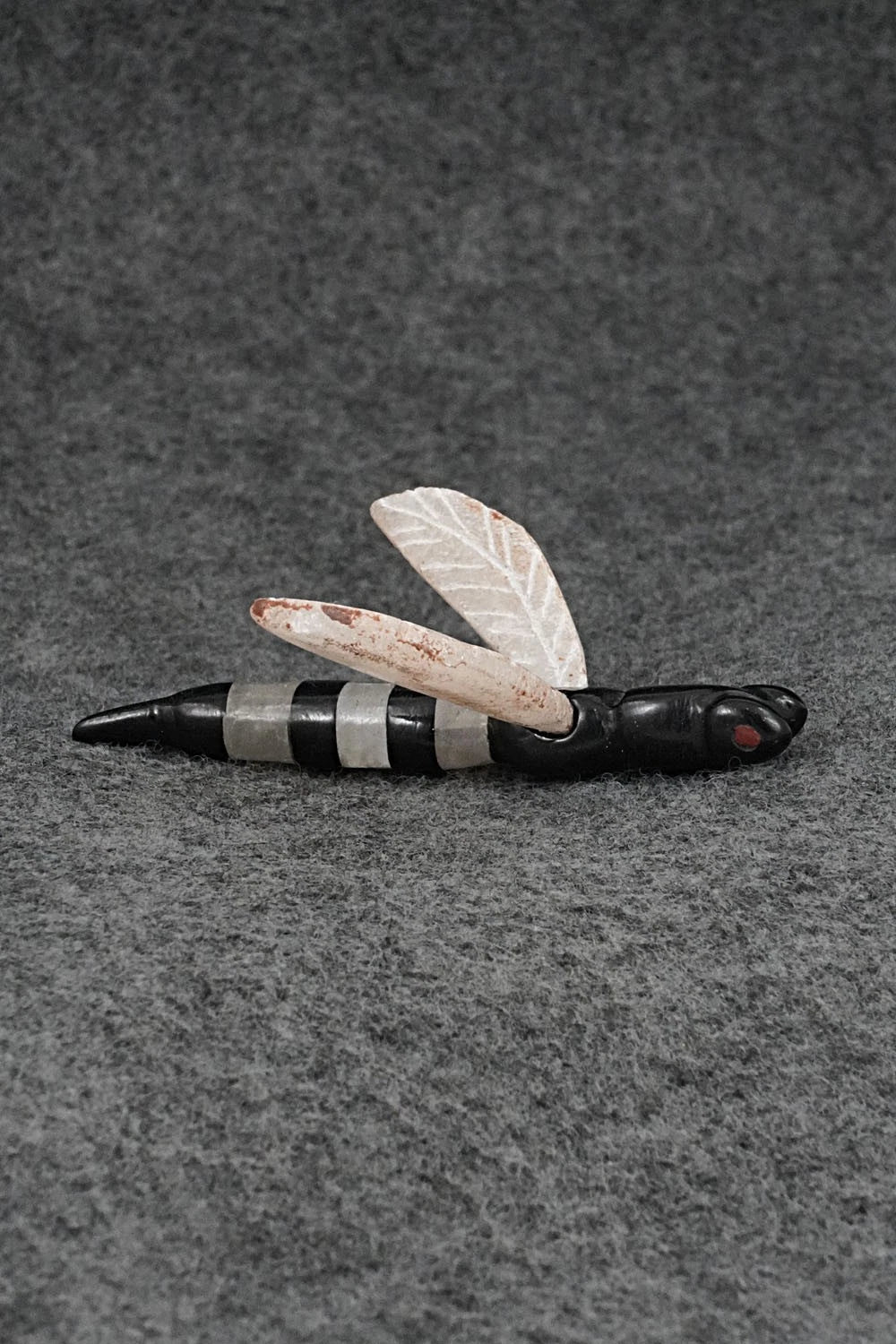 Bee Zuni Fetish Carving - Justin Red Elk