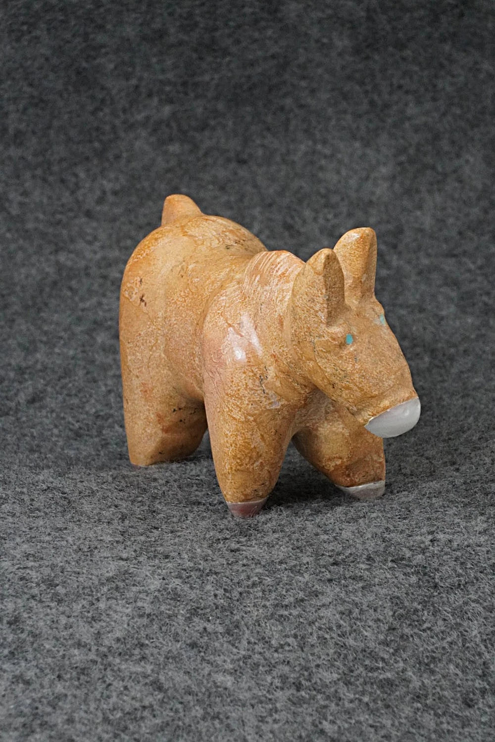 Donkey Zuni Fetish Carving - Freddie Leekya
