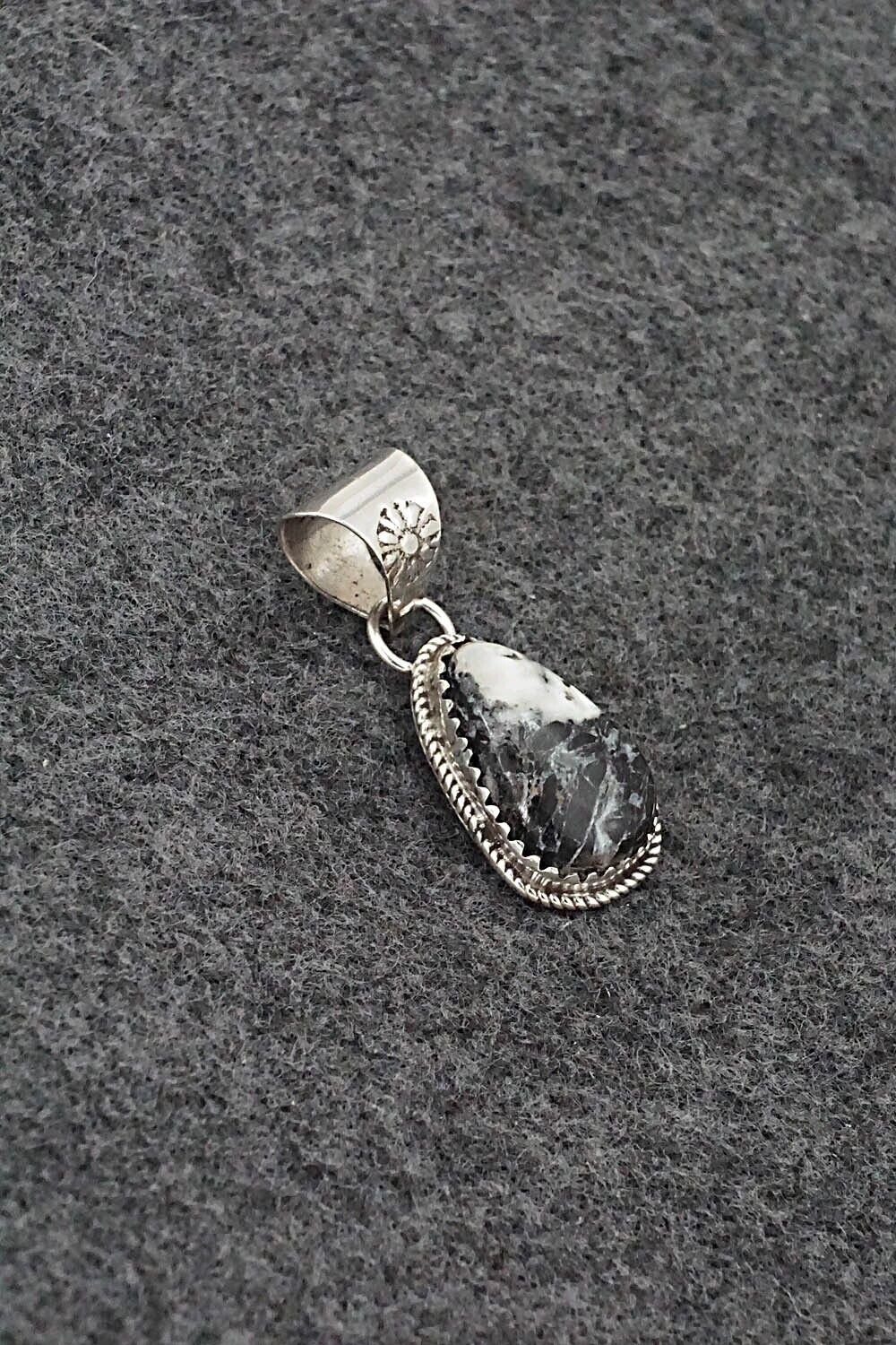 White Buffalo & Sterling Silver Pendant - Ernest Hawthorne