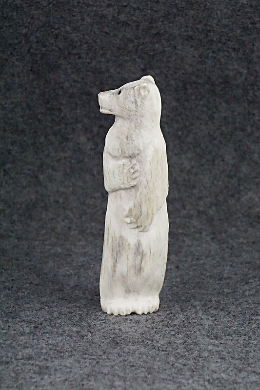 Bear Zuni Fetish Carving - Maxx Laate
