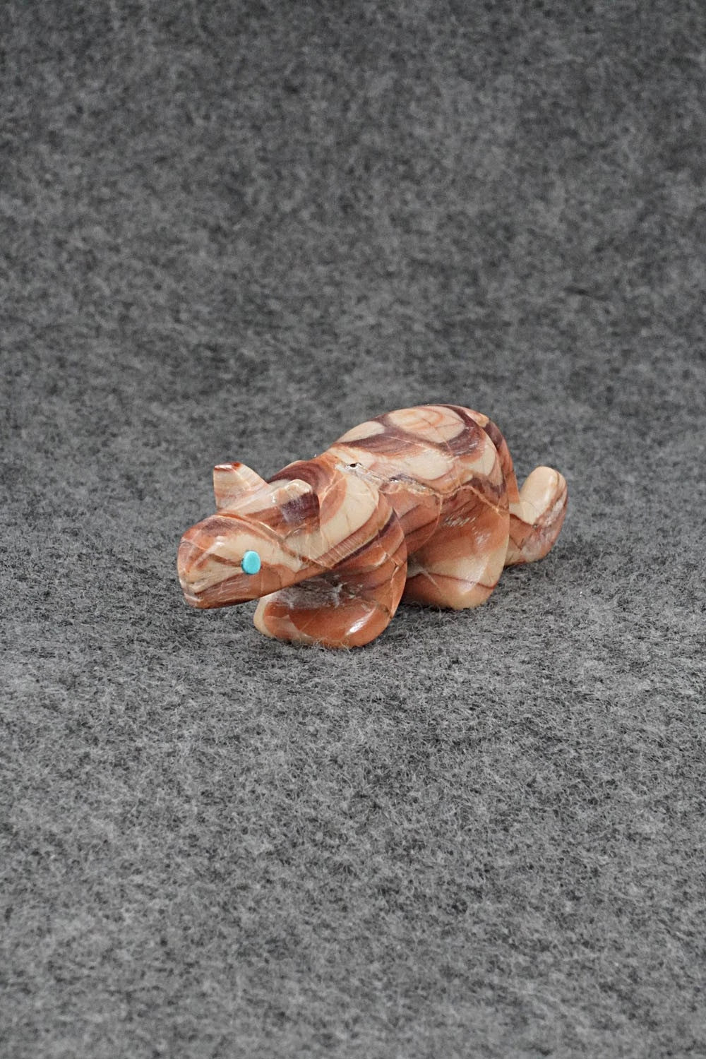 Mountain Lion Zuni Fetish Carving - Ronnie Lunasee