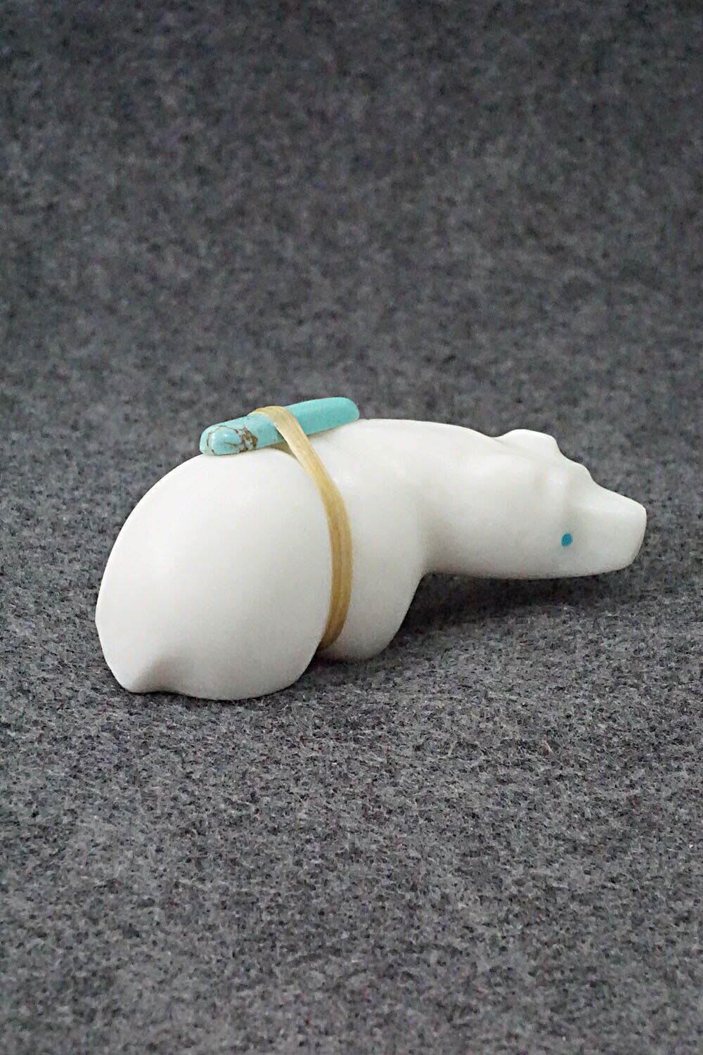 Bear Zuni Fetish Carving - Herbert Halate