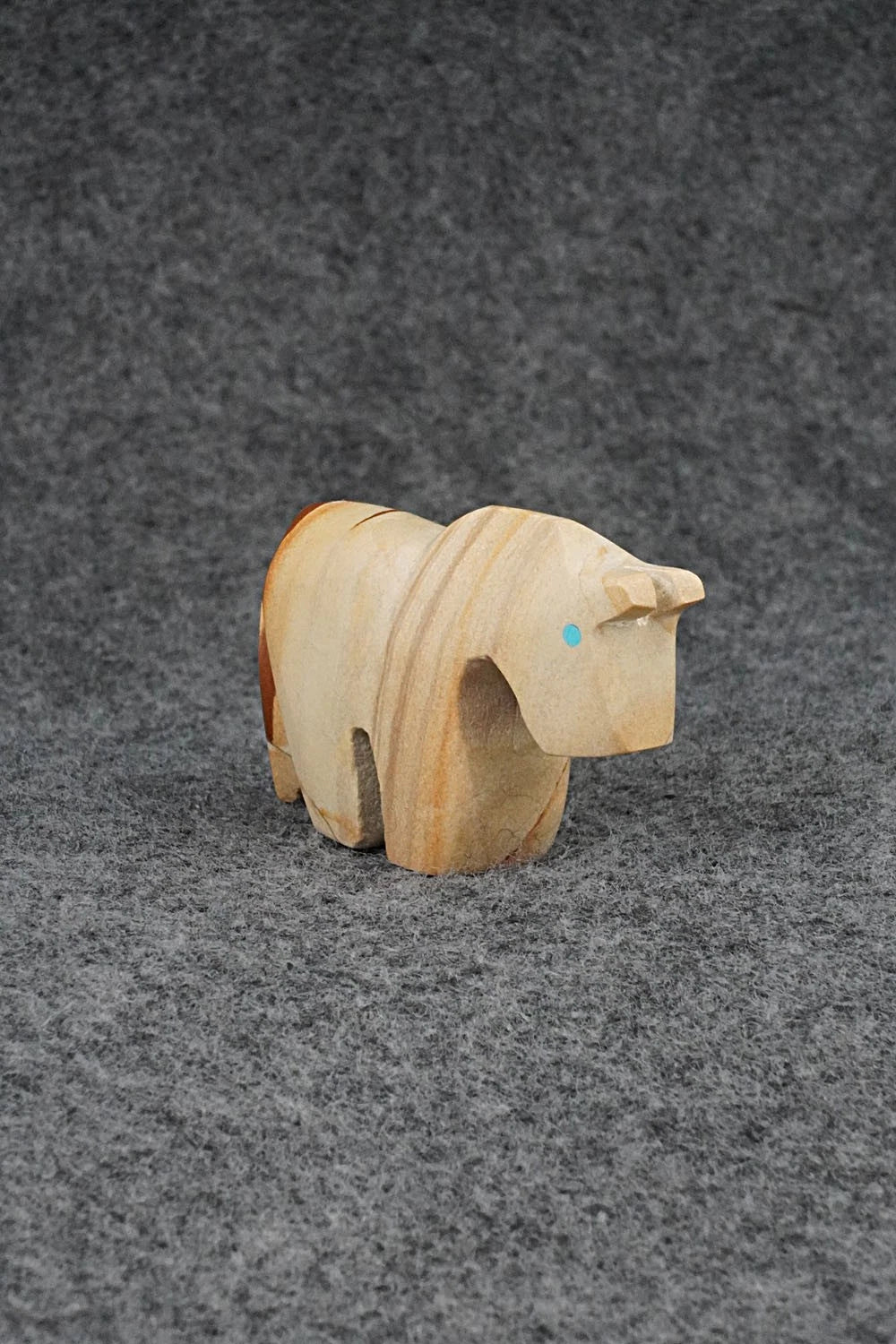 Horse Zuni Fetish Carving - Bernard Laiwakete