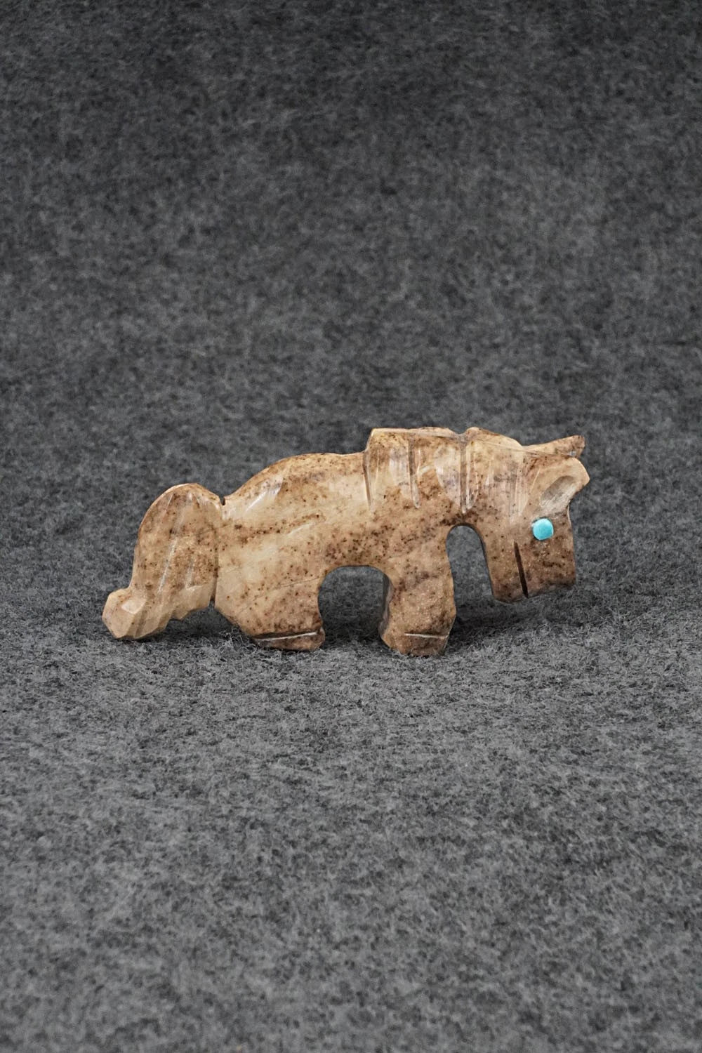 Horse Zuni Fetish Carving - Dannette Laate