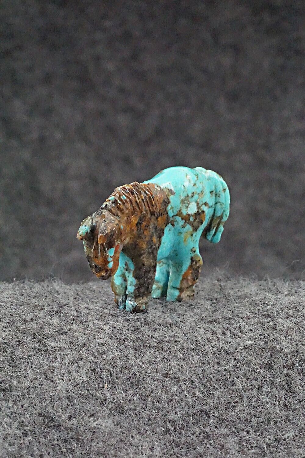 Horse Zuni Fetish Carving - Andres Quandelacy