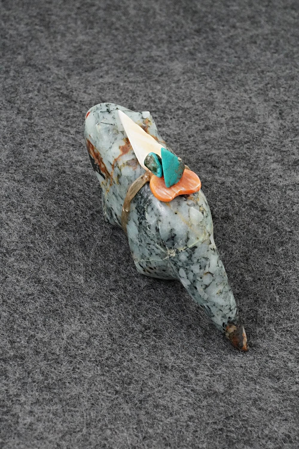 Wolf Zuni Fetish Carving - Daphne Quam
